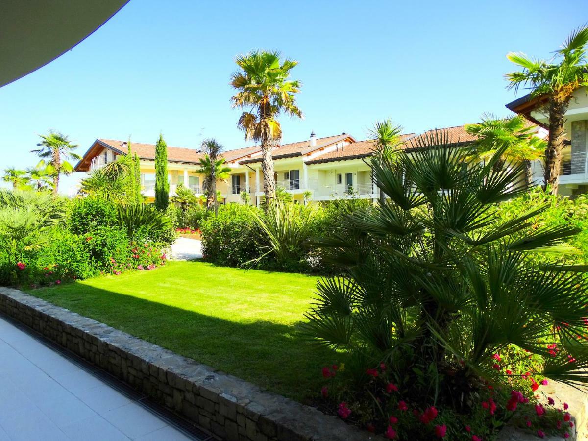 Phoenix Garda Hills Sirmione Exterior foto